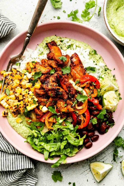 30-Minute Chicken Fajita Rice Bowl