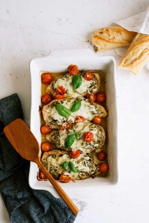 5-Ingredient Pesto Chicken Bake