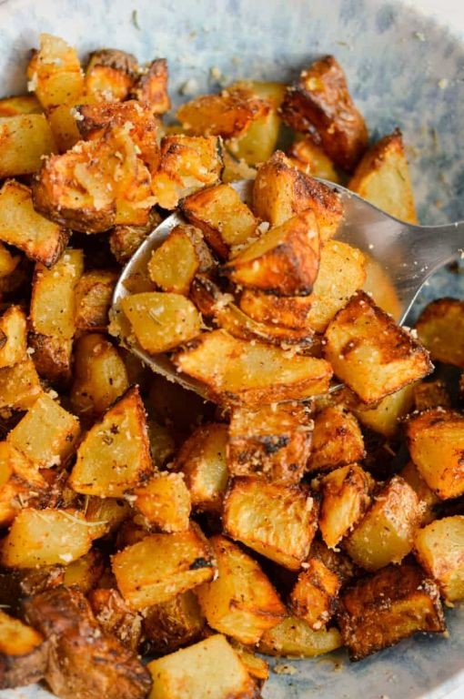 Air Fryer Crispy Potato Cubes