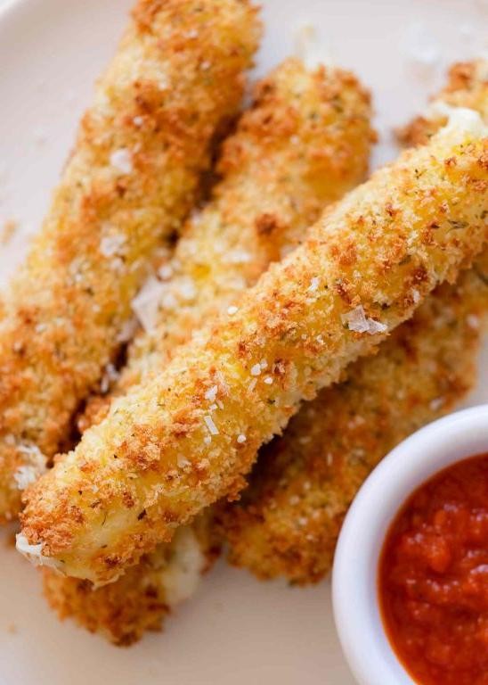 Air Fryer Mozzarella Sticks