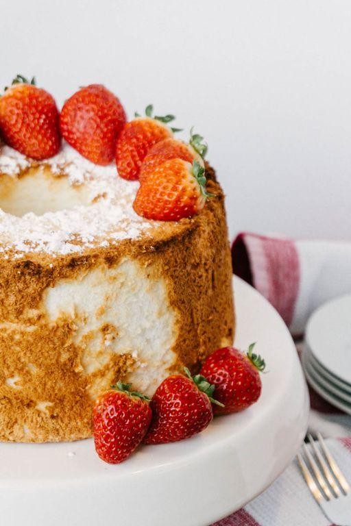 Airy Angel Food Cake