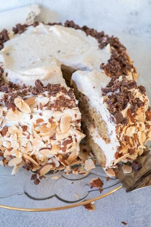 Amaretto Cannoli Cake