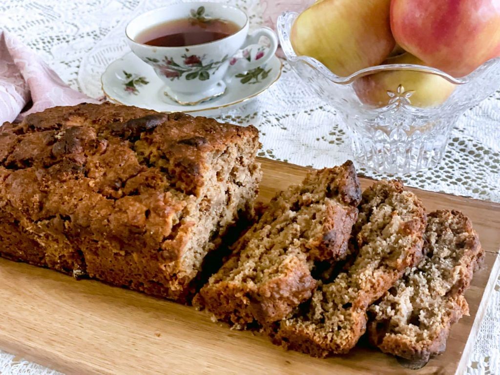 Apple Banana Bread with Walnuts