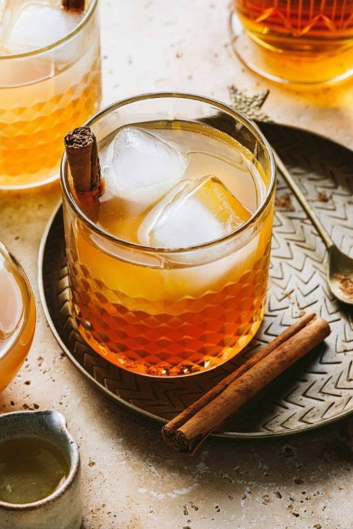Apple Cider Bourbon Smash