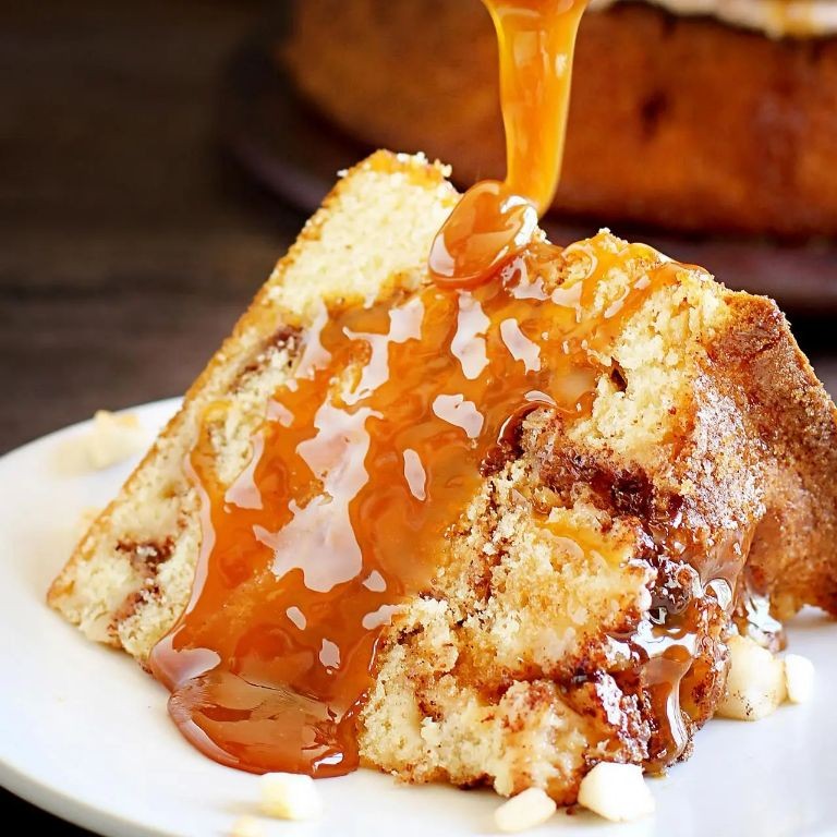 Apple Cinnamon Hoe Cakes with Caramel Drizzle