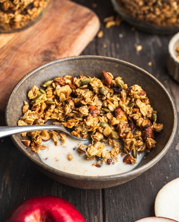 Apple Cinnamon No Bake Granola Mix