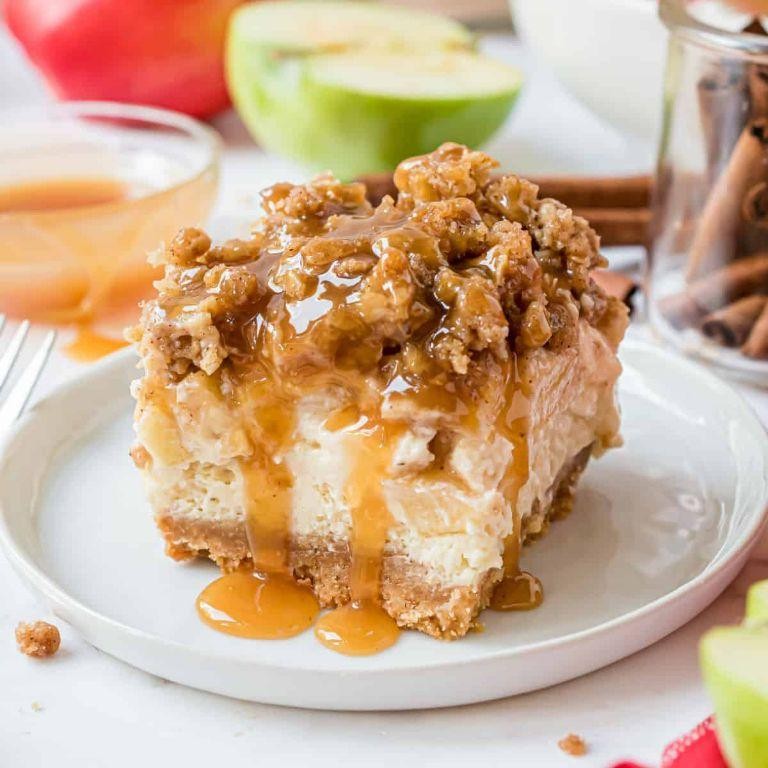 Apple Fritter Cheesecake Bars