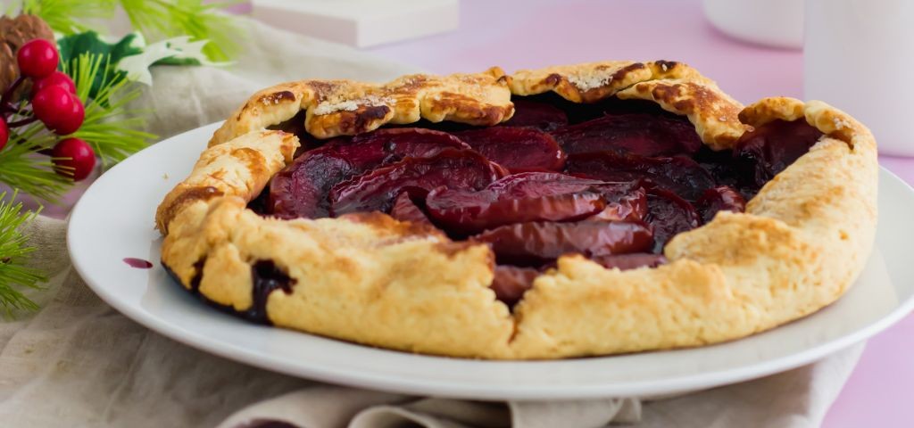 Apple Pie Spiced Mulled Wine