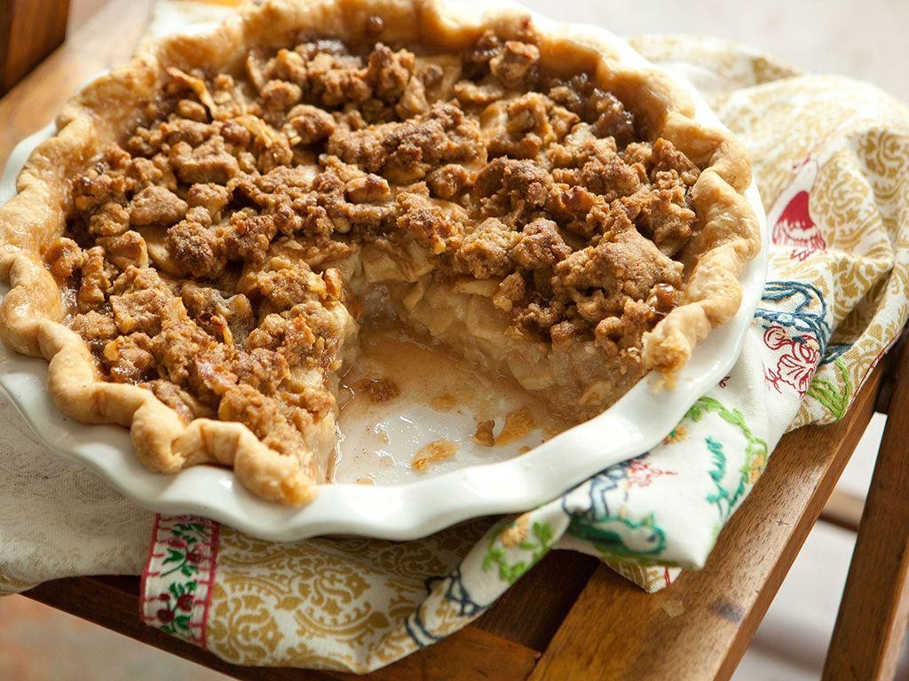 Apple Pie with Walnut Crust