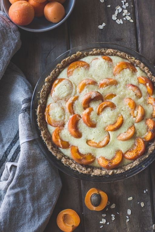 Apricot Custard Summer Pie