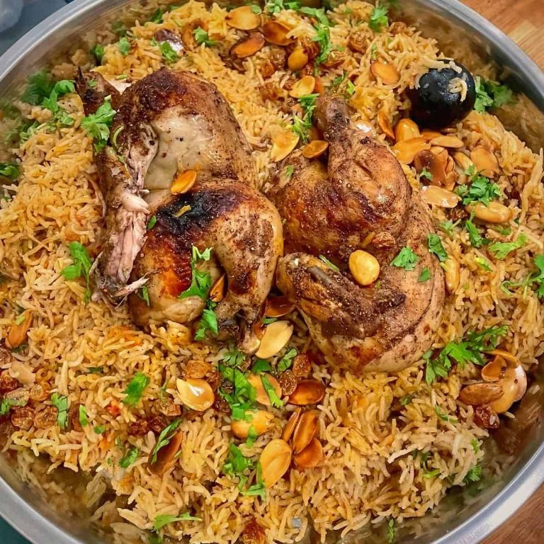 Arabian Chicken Kabsa with Dried Lime