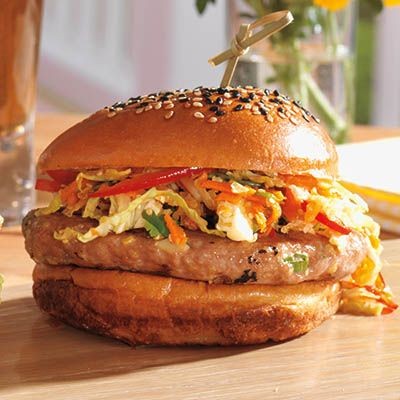 Asian-Inspired Ground Chicken Burgers with Sriracha Mayo