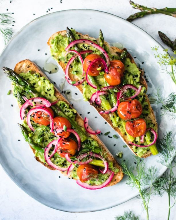 Asparagus and Avocado Toast