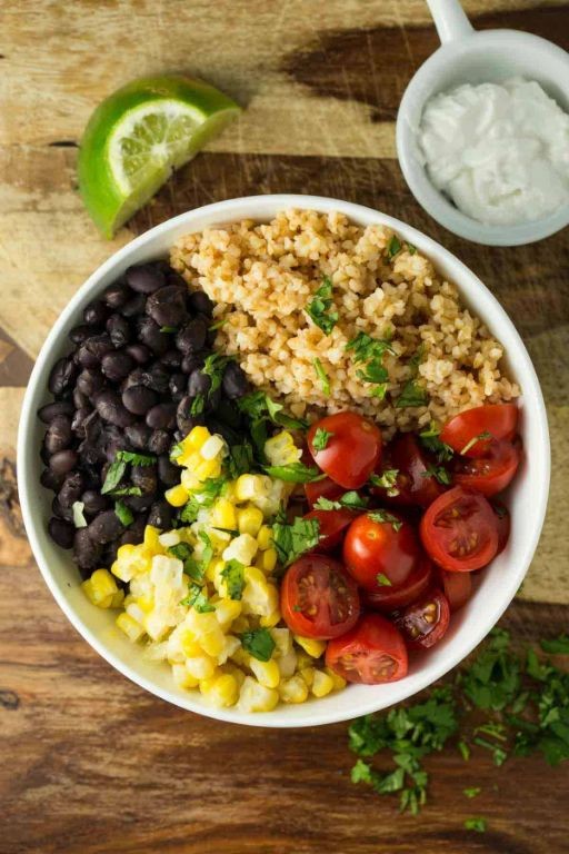 Avocado and Lime Bulgur Salad with Black Beans