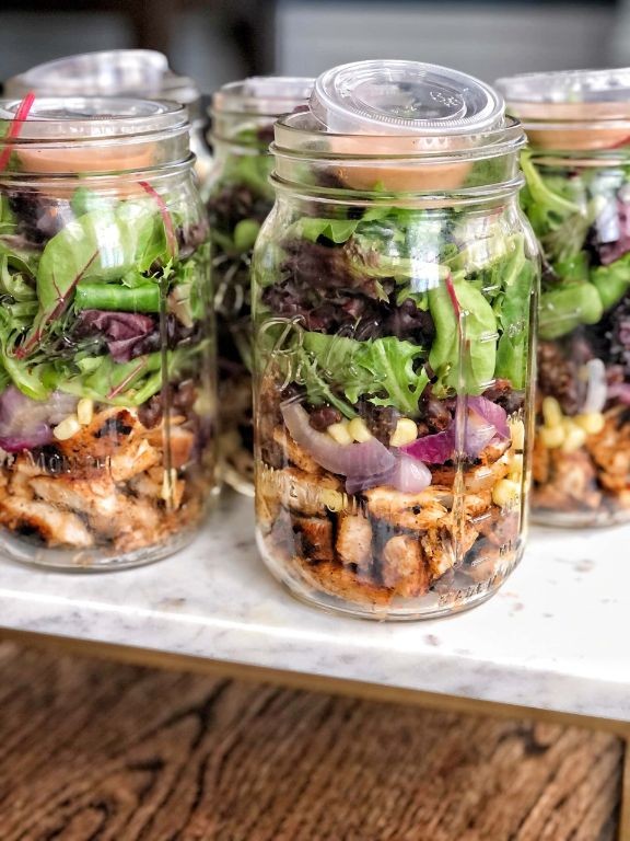 BBQ Ranch Chicken Mason Jar Salad