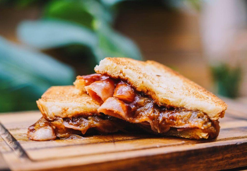 BBQ Steak Cube Sandwiches