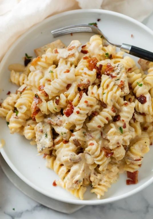 Bacon Ranch Spiral Pasta