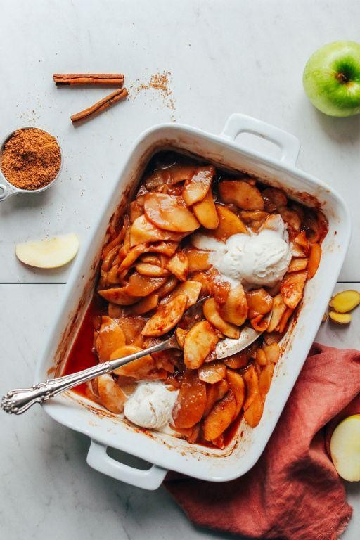 Baked Apples with Cinnamon