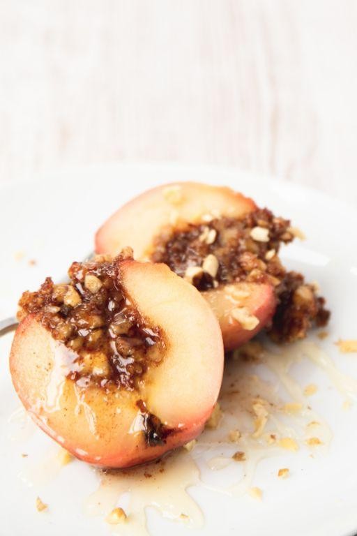 Baked Cinnamon Apples with Walnuts
