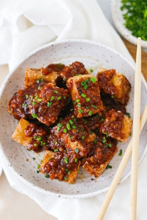 Baked tofu bites with soy glaze