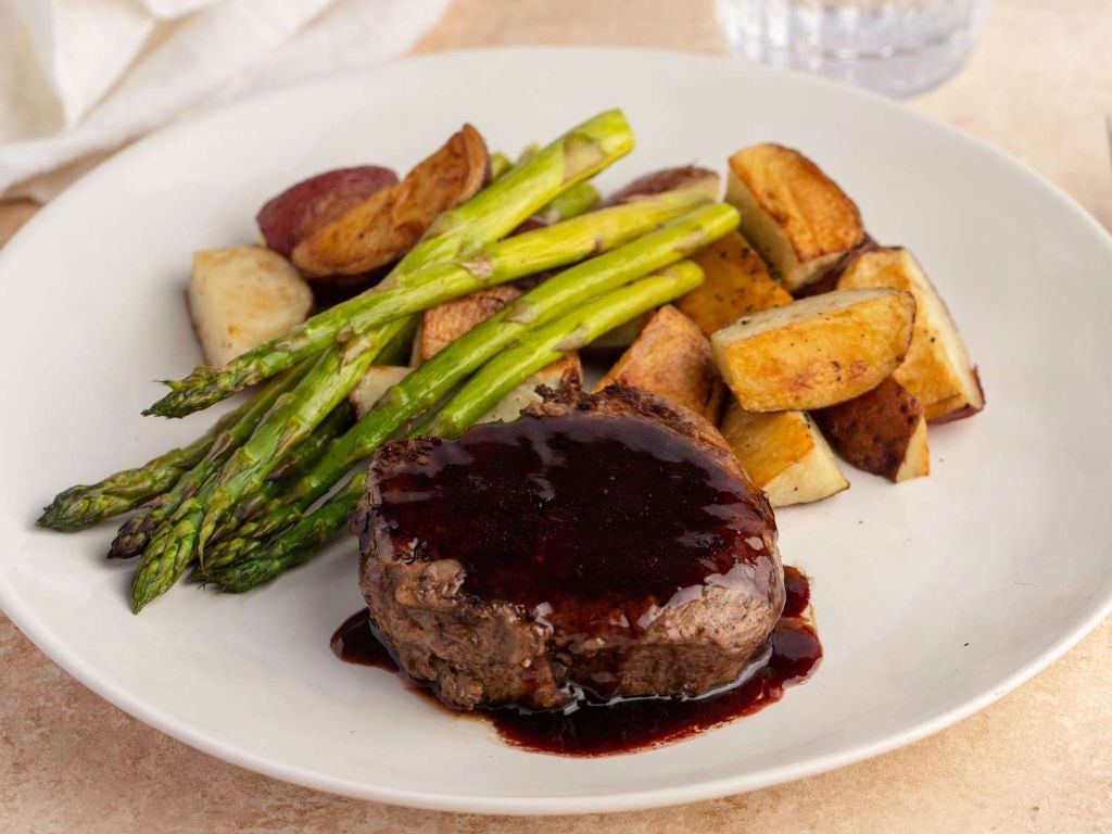Balsamic Glazed Thin Sirloin Steak