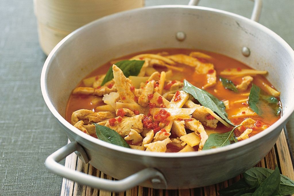 Bamboo Shoot and Chicken Curry