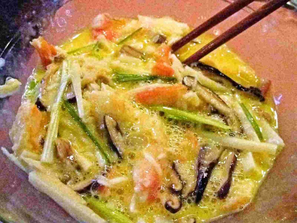 Bamboo Shoot and Egg Omelette