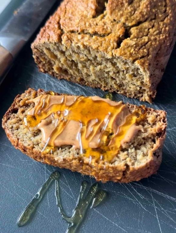 Banana Oatmeal Bread with Walnuts