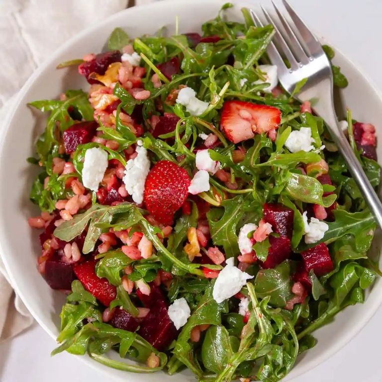 Barley Salad with Spinach, Strawberries, and Balsamic Glaze