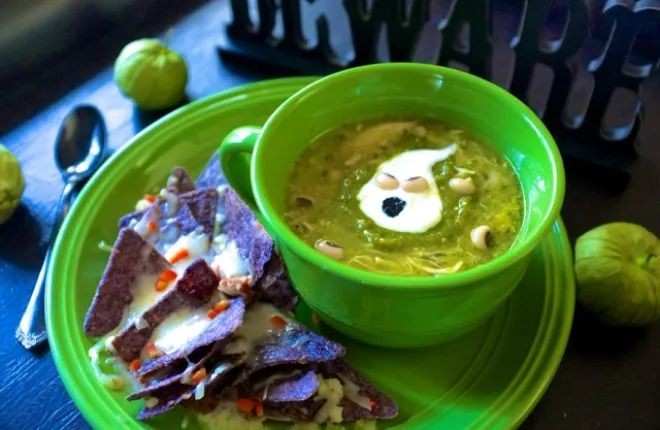 Bat Wing Nachos