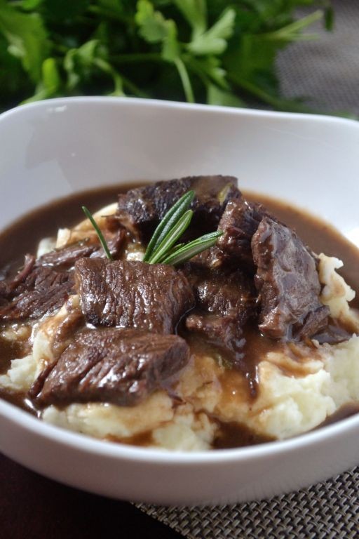 Beef Tips with Roasted Garlic and Rosemary
