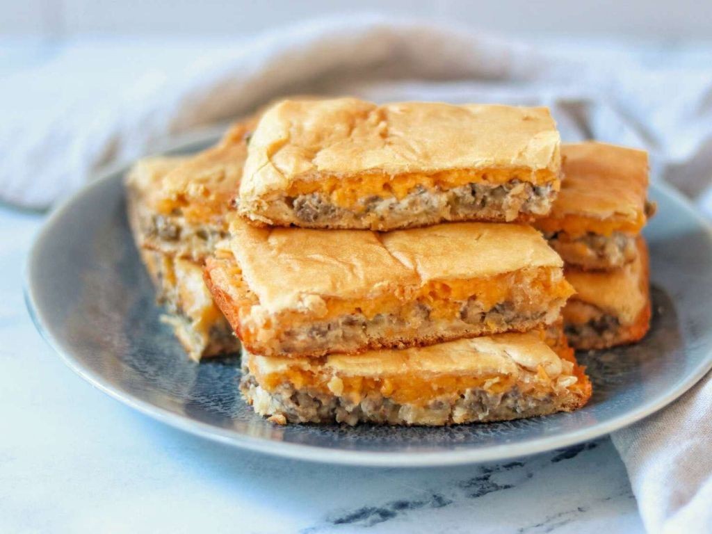 Beef and Cheddar Crescent Roll Casserole