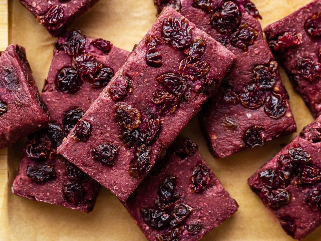 Beetroot and Date Energy Bars