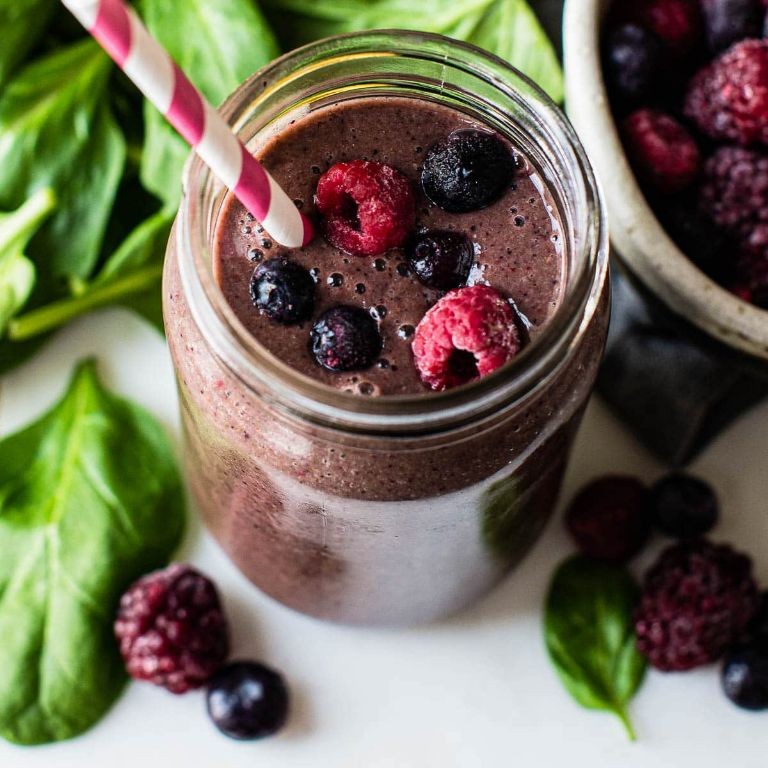 Berry and Spinach Smoothie