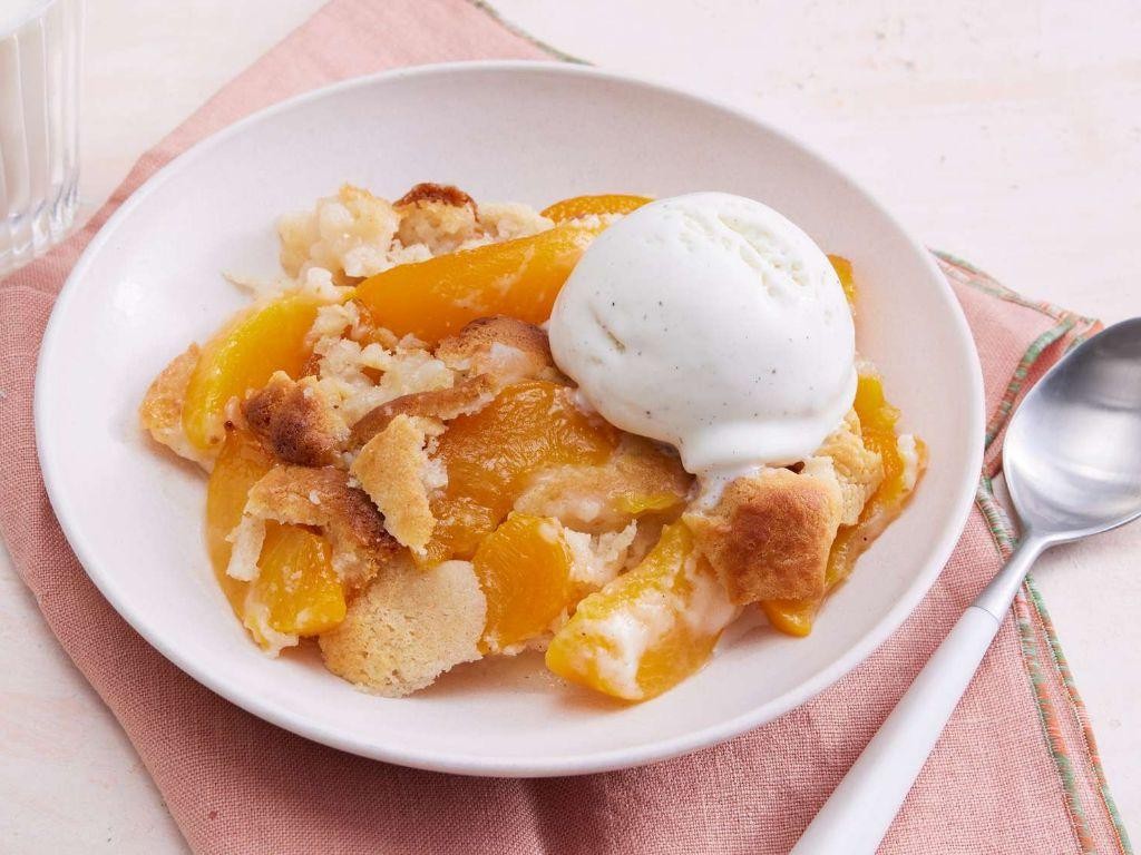 Bisquick Peach Cobbler