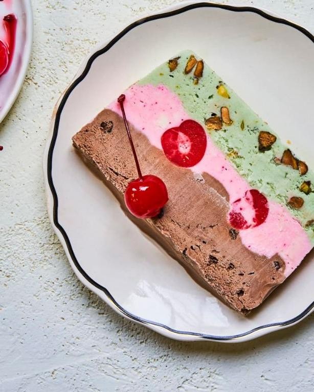 Black Cherry Pistachio Ice Cream