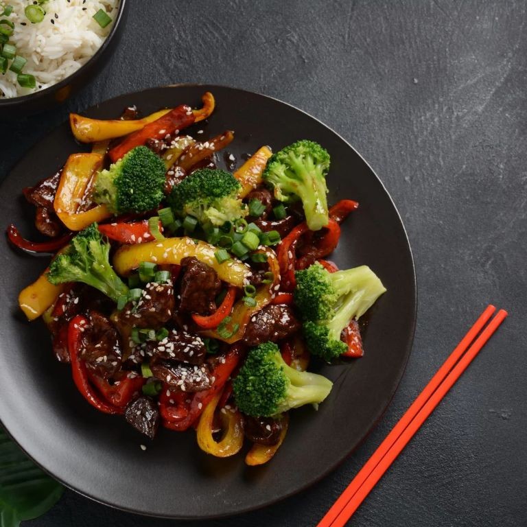 Black Garlic Beef Stir-Fry