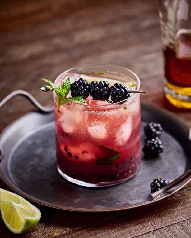 Blackberry Thyme Bourbon Smash