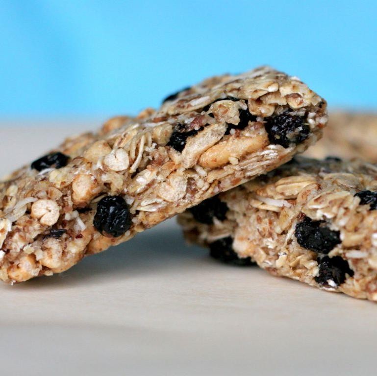 Blueberry Almond Cereal Bars