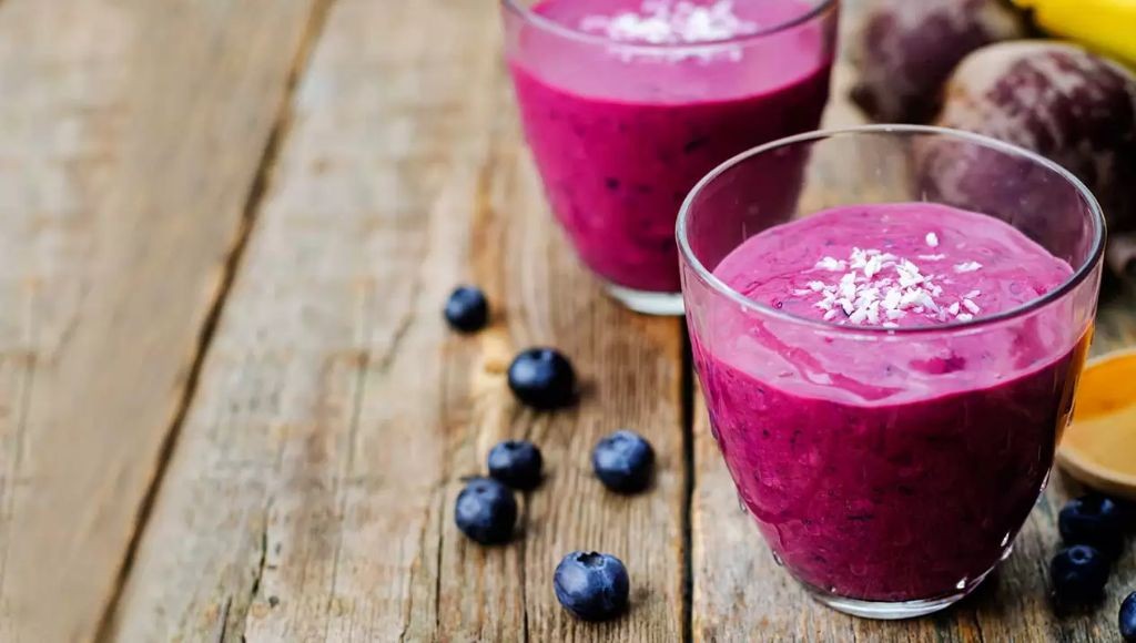 Blueberry Coconut Chia Smoothie