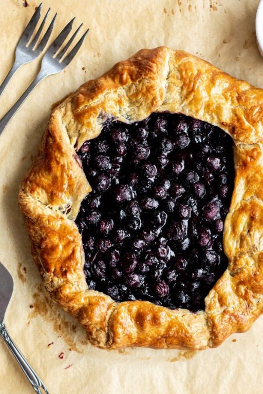 Blueberry Galette with Puff Pastry