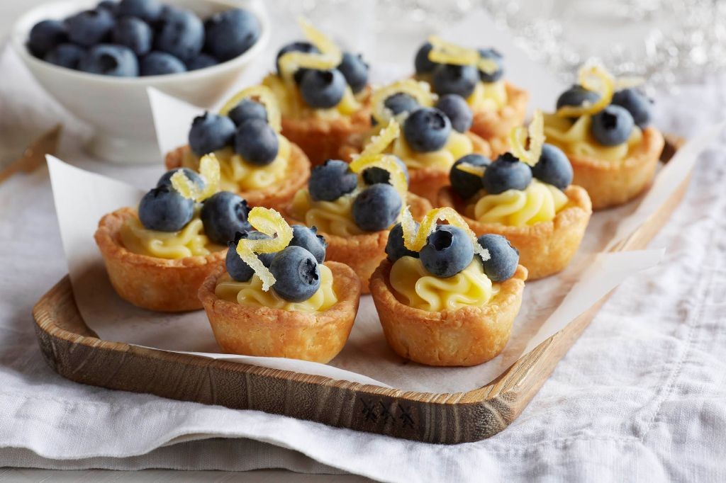 Blueberry Muffin Pastry Cups