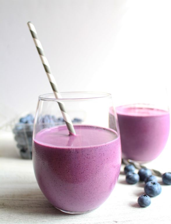 Blueberry Oatmeal Breakfast Smoothie