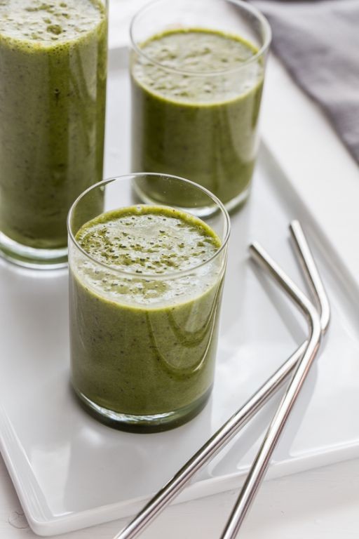 Blueberry Pineapple Green Smoothie
