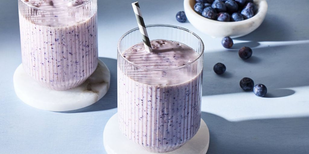 Blueberry Yogurt Smoothie