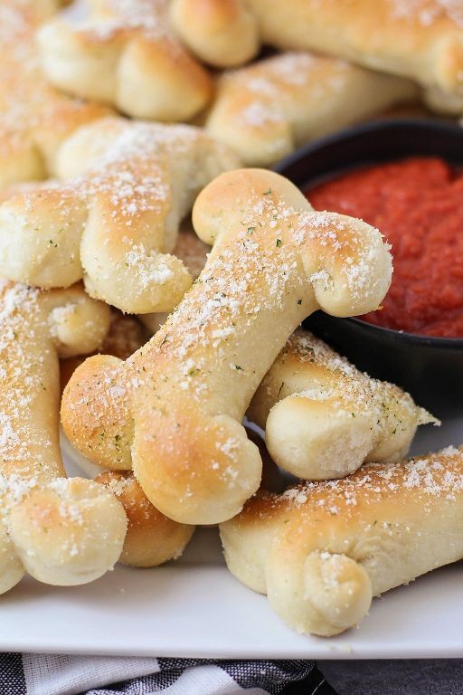 Bone-Shaped Breadsticks