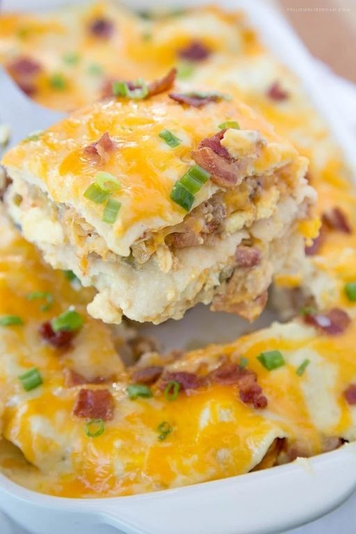 Breakfast Enchilada Casserole with Eggs