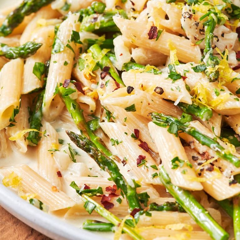 Brie and Lemon Asparagus Pasta