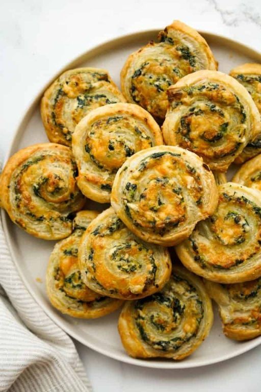 Brie and Spinach Puff Pastry Pinwheels