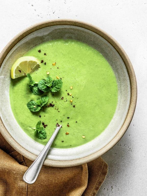 Broccoli Spinach Detox Soup